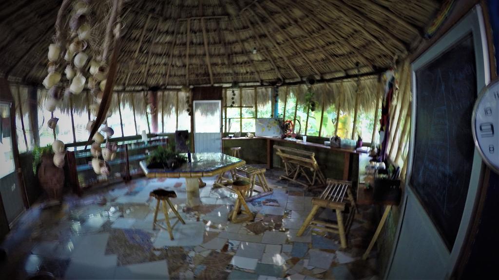 Hotel La Casa De Los Ninos Del Arbol Bacalar Exteriér fotografie